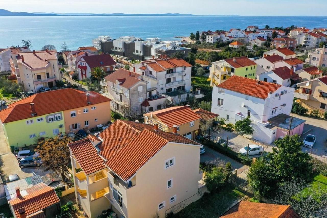 Apartments Mira Zára Kültér fotó